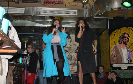 Trash Bad Taste Karaoke Party // Weihnachtsprogramm 2017