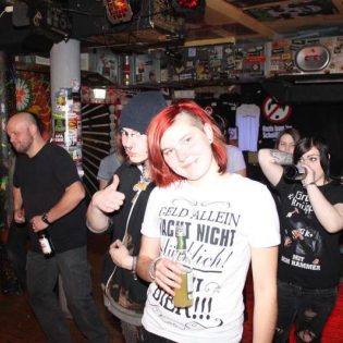 2015-12-19_22-25-24_0100_IMG_0768-small.jpg