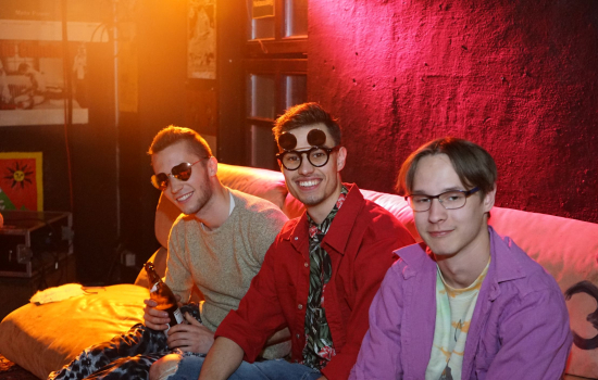 Trash Bad Taste Karaoke Party Nummer 1