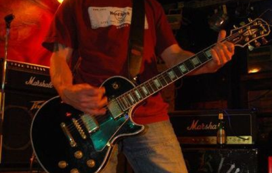 2009 - No Kluc, Burning Bastards, Blinded Halo