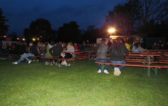 Heute ist nicht nur der Himmel blau: Abifeier '19