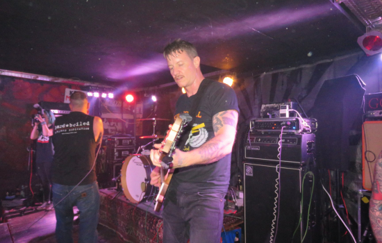 Krach unterm Dach 2018: Fahnenflucht, 100 Kilo Herz, Empowerment und Kein Potential